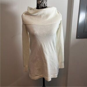 french connection sweater Size S Cream White Long Sleeve Turtle Neck